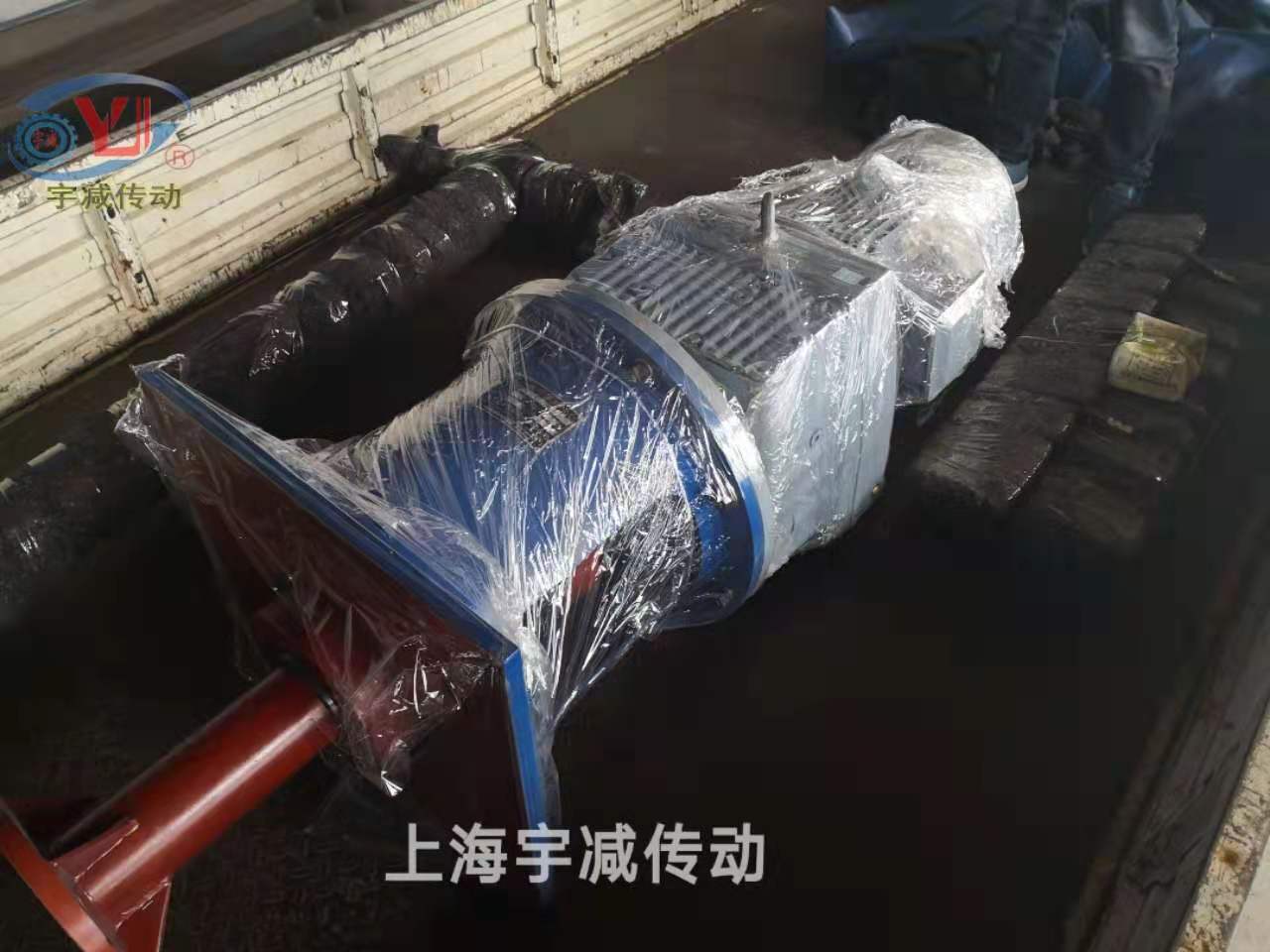 q搅拌器用钢衬胶搅拌器中U节前赶工发C